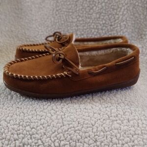 Minnetonka Sheepskin Fur-Lined Moccasin Slippers – Style 3902 – Men’s 11M